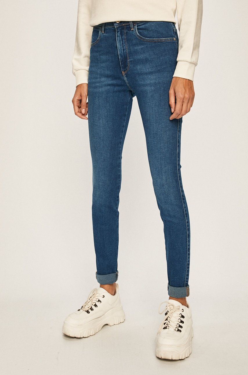 Jeans Wrangler bleumarin din denim spalacit Bespoke