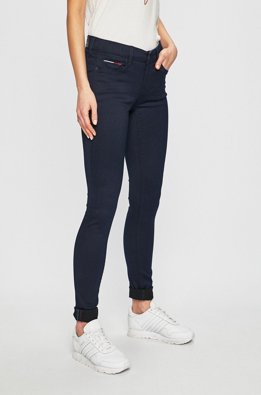 Jeansi Tommy Jeans skinny bleumarin cu talia regulara din denim elastic pentru tinute de vara
