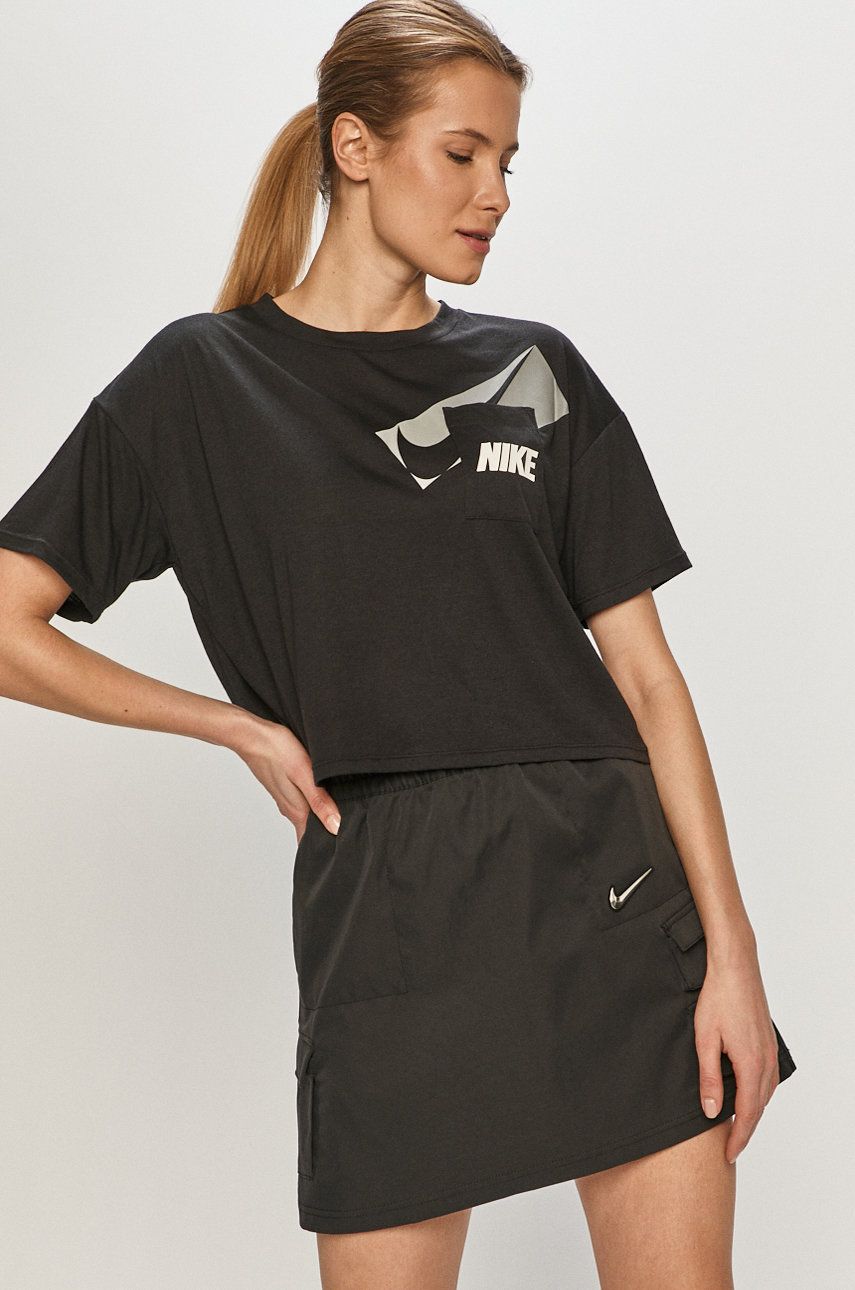 Tricou negru Nike din tricot cu imprimeuri cu croi lejercu umerii lasati